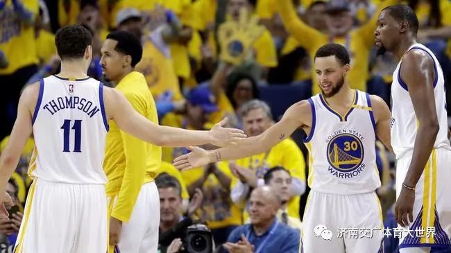  吹杨44分创赛季新高，老鹰加时擒狼止连败  